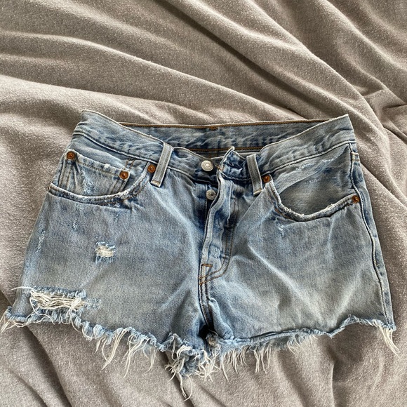 Levi Jean shorts - Picture 5 of 6